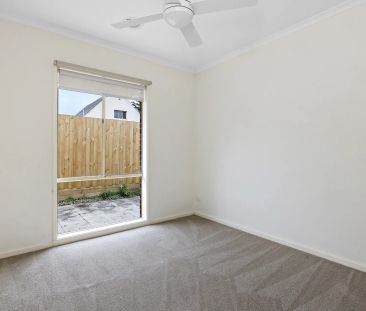 2A Moorfield Avenue, Rosebud. - Photo 2