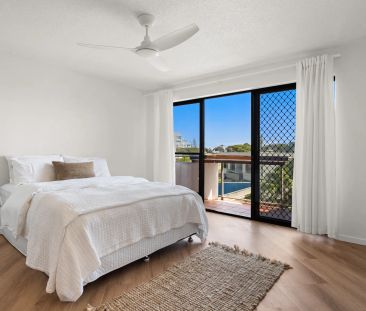 2 Bedroom Beach Front Unit - Photo 4