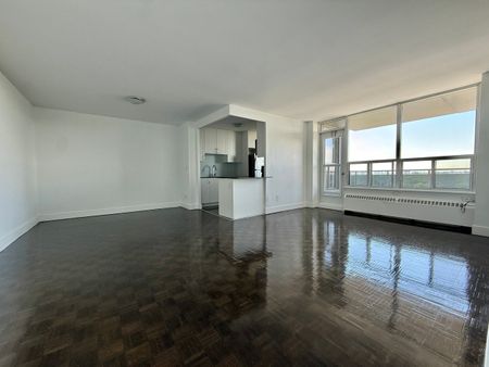 The West Mall Towers - Photo 3