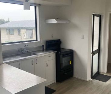 Comfortable Home in a Convenient Location - Photo 1