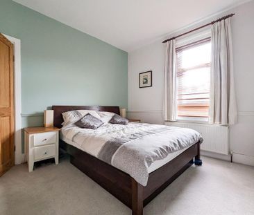 2 bedroom flat to rent - Photo 6