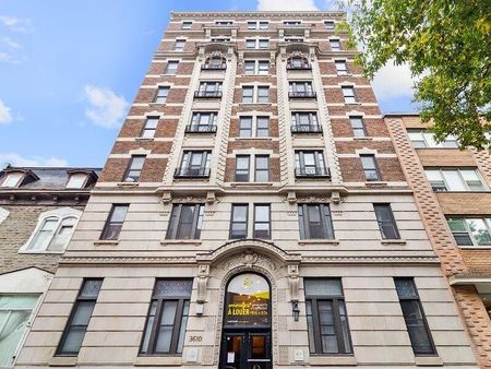 Apartment for rent in the heart of downtown Montreal - Photo 4