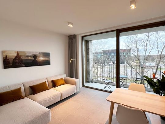 Appartement te huur - Foto 1