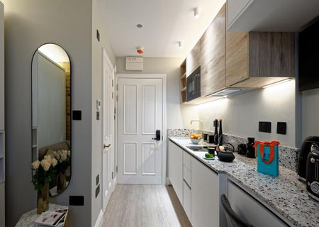 Studio to rent - Photo 5