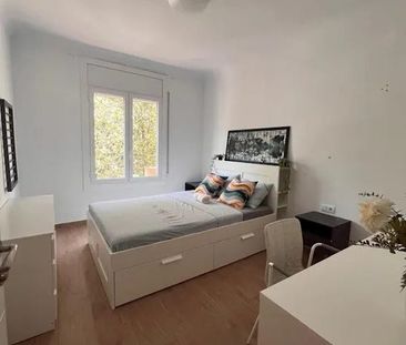 Carrer dAragó, Barcelona, Catalonia 08011 - Photo 3