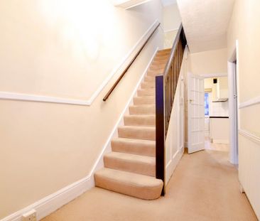 3 bedroom terraced house to rent - Photo 5