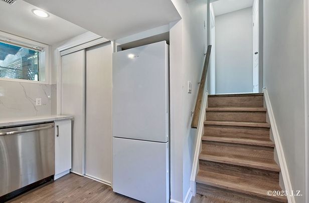 For Lease - 27 Heathview Avenue Unit# Lower, Toronto, Ontario - Photo 1