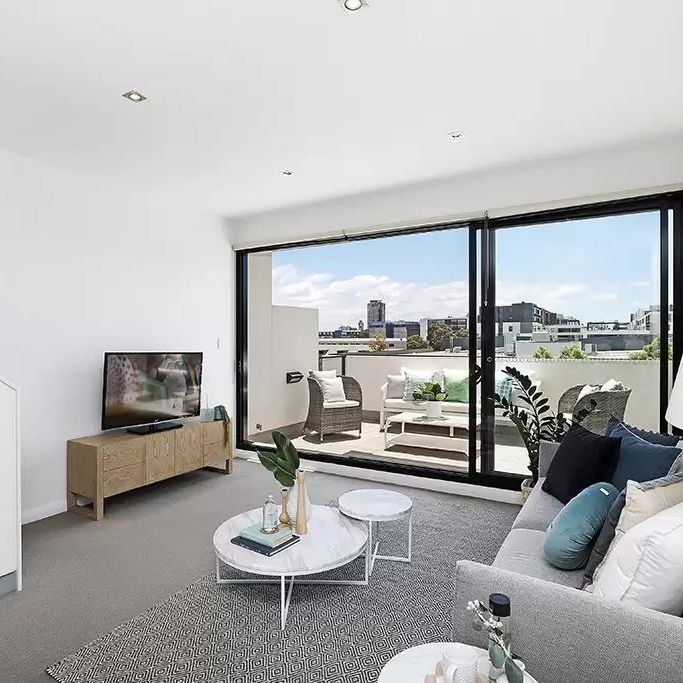 MGM MARTIN – TWO BEDROOM APARTMENT - Photo 1