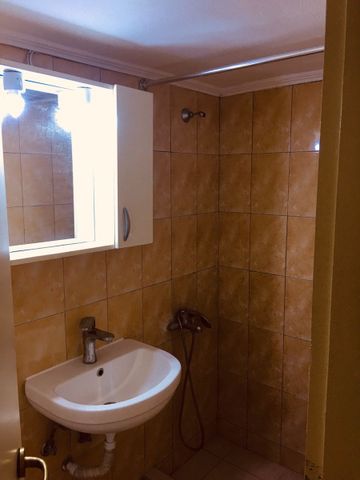 Studio/Γκαρσονιέρα για ενοικίαση - Καλλικράτεια, - Φωτογραφία 4