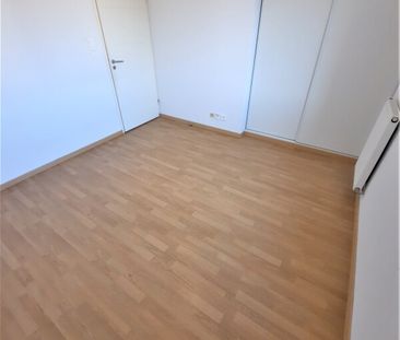 Location Appartement 2 pièces 39m² LAUNAGUET 31140 - Photo 2