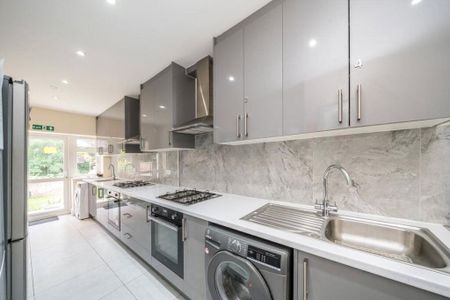 Church Stretton Road, Hounslow, TW3 2QP - Photo 3