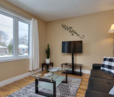 45 Franklin Ave, Guelph - Photo 1