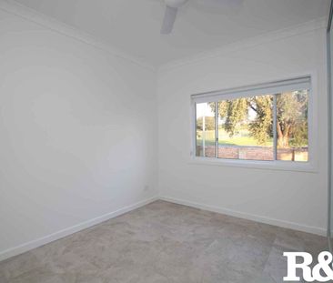 TWO WEEKS FREE RENT! - Photo 1