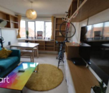 2 bedroom apartment to rent - Photo 2