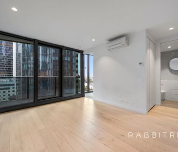 Sophisticated Urban Living at 1505/135 A'beckett Street - Furnished. - Photo 2