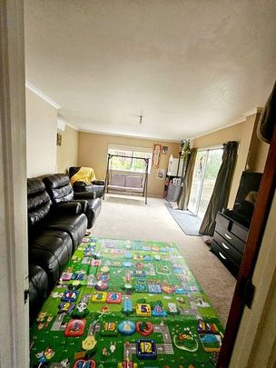 2 Bedrooms Unit - Handy Location - Photo 1