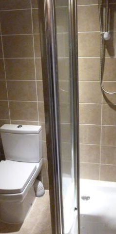 12 Whitefield Tce, Flat 3 - Photo 1