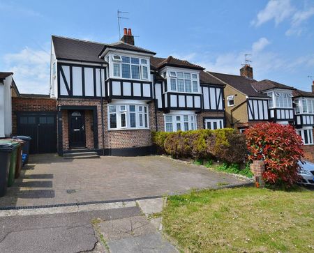 3 bedroom semi-detached house to rent - Photo 2