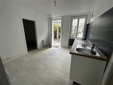 BEL APPARTEMENT T3 HAUTEURS DE LA VILLE - Photo 4