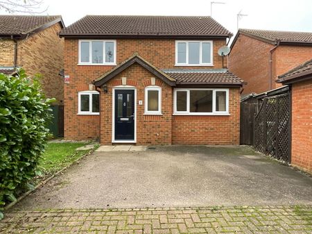 Stablegate Way, Market Harborough, LE16 8FA - Photo 3