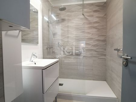 Location Appartement 3 pièces 65m² - Photo 5