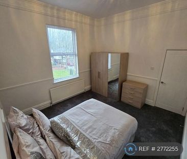 1 bedroom in a house share to rent - Photo 6
