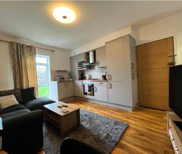 Queens Road, Aldershot, Hampshire, GU11 - Photo 1