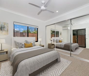 Comfortable Family Living Close to Everything - Photo 2