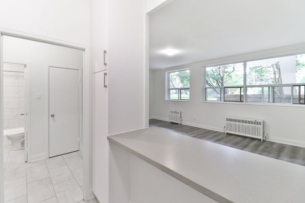 Bachelor (31) - Photo 1