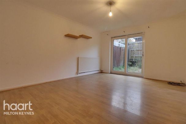 4 bedroom semi-detached house to rent - Photo 1