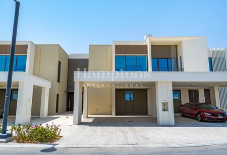 Corner Kitchen | Park View | Near Golden Beach - Photo 4