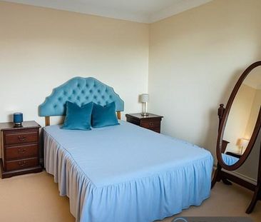 5 bedroom detached house to rent - Photo 4