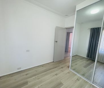8 Hilwa Street Villawood - Photo 2