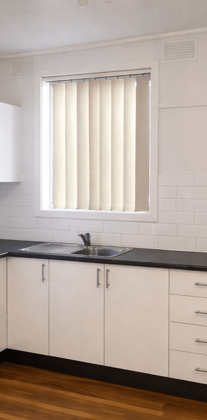 NEAT AND TIDY 3 BEDDER - Photo 1