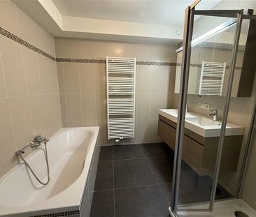 Appartement te huur - Foto 1