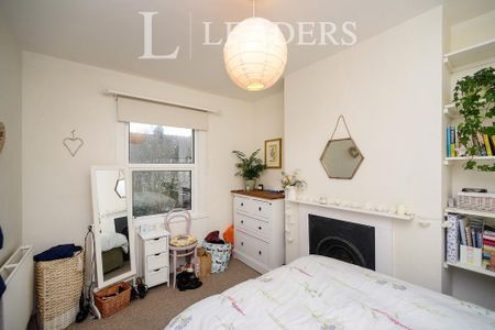 3 bedroom terraced house to rent - Photo 5