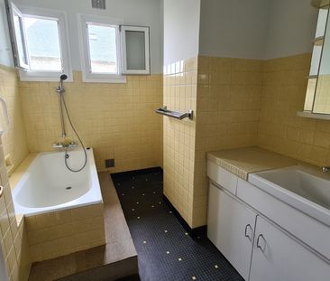 Location Appartement 3 pièces 90m² BRIVE LA GAILLARDE 19100 - Photo 4