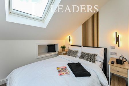 1 bedroom in a house share to rent - Photo 4