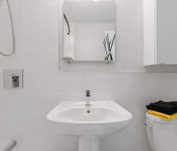 280 Laurier Ave. E, Ottawa, ON K1N 6P5, Canada - Photo 1