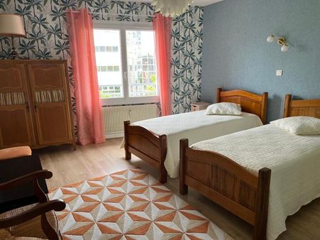 Location Appartement 3 pièces VICHY 03200 - Photo 3