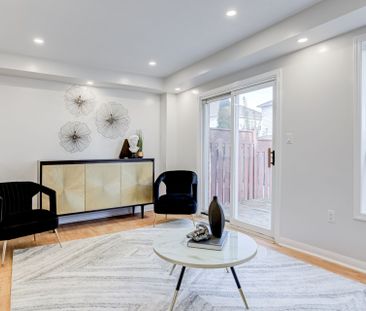 For Lease - 4398 Fairview Street, Burlington, Ontario - Photo 3