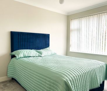 2 Bedroom - Photo 6