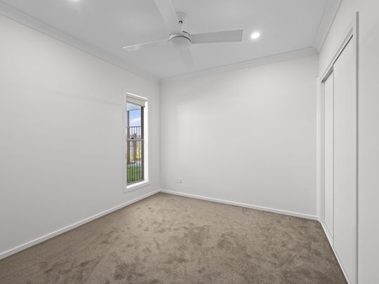 3 Stratos Street, Flagstone QLD 4280 - House For Rent | Domain - Photo 1