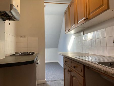 1 bedroom flat to rent - Photo 2