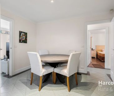 Beautifully Maintained Unit! - Photo 2