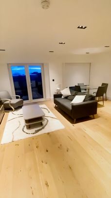 2 Bedroom 2 Bathroom - Photo 1