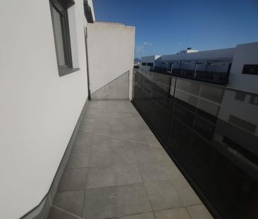 Piso de alquiler en Gertrude Stein, L'Olivera - Photo 6