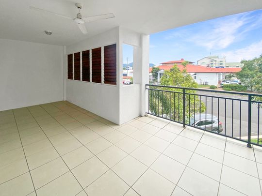 Living In Style!! - Photo 1