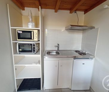 Location Appartement 1 pièce 20m² GRAULHET 81300 - Photo 2