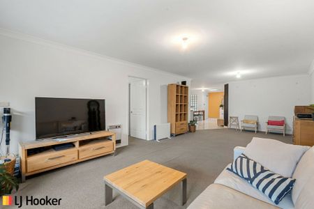 Convenient Living in Vibrant Kaleen - Photo 5